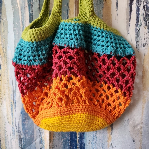 Handmade crochet bag - Picture 3 of 5